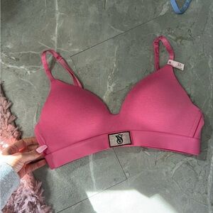 Victoria's Secret Pink Wireless Bra